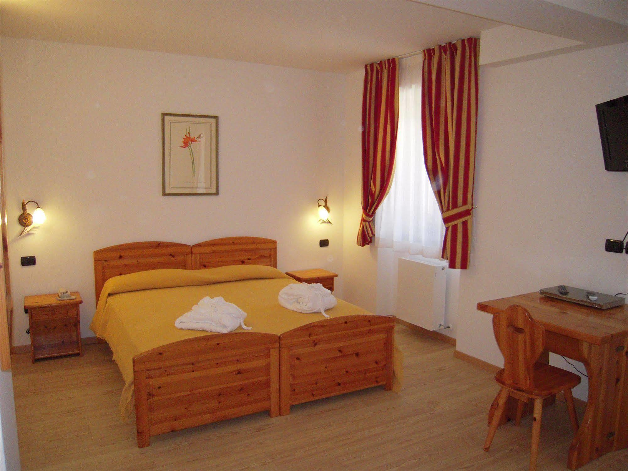 Hotel Seggiovia Folgaria Luaran gambar