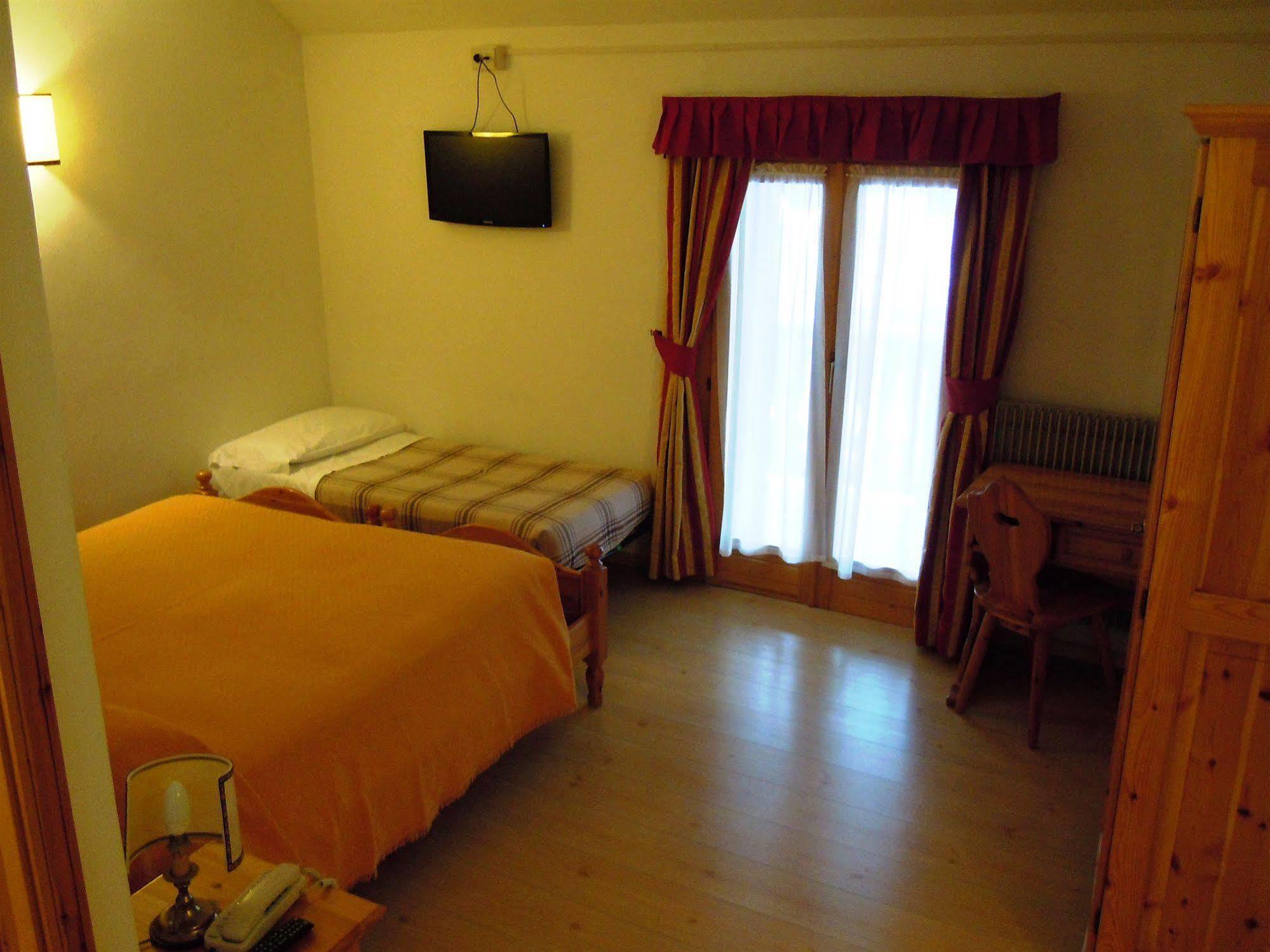 Hotel Seggiovia Folgaria Luaran gambar